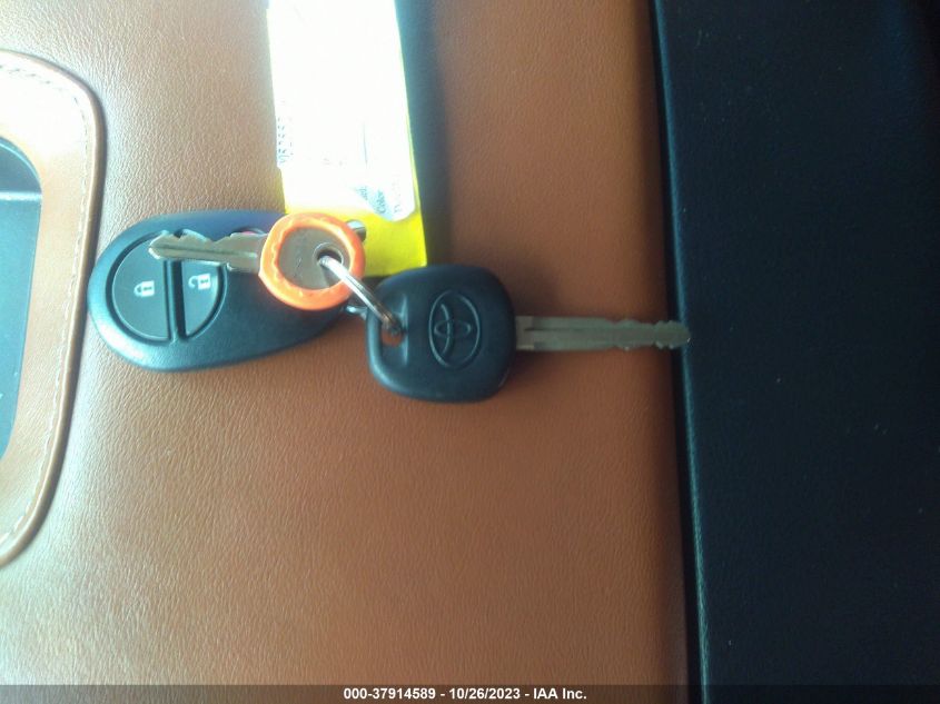 2016 Toyota Tundra 4Wd Truck Platinum/1794 VIN: 5TFAY5F14GX509262 Lot: 37914589