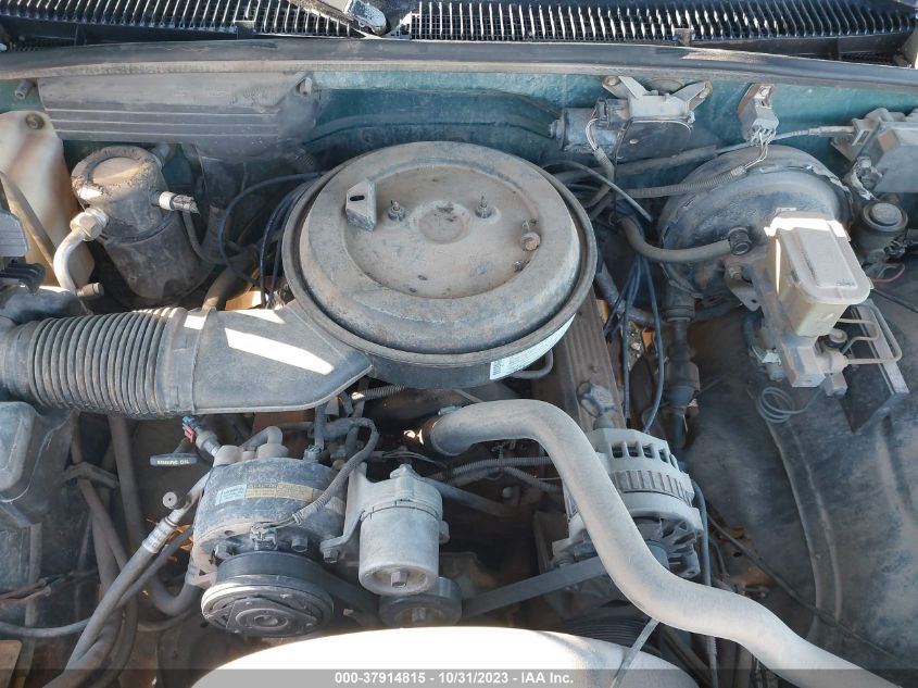 1994 Chevrolet Gmt-400 K2500 VIN: 1GCGK24K0RE220898 Lot: 37914815