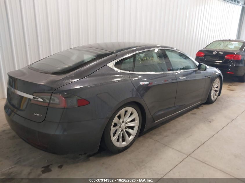 2018 Tesla Model S 75D/100D/P100D VIN: 5YJSA1E28JF271493 Lot: 37914962