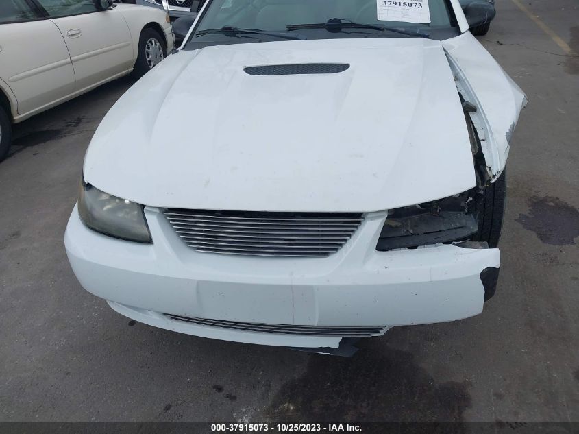 2000 Ford Mustang VIN: 1FAFP4442YF166108 Lot: 37915073