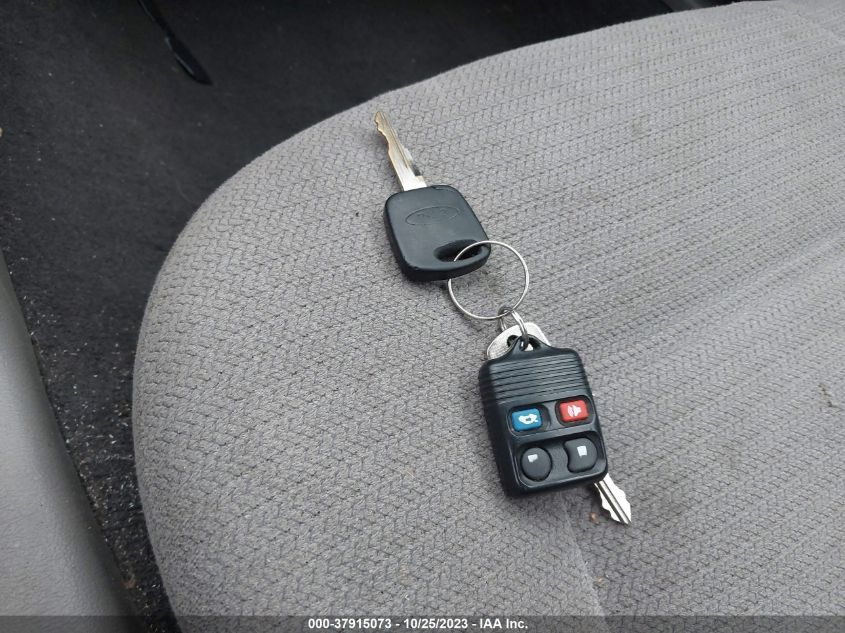 2000 Ford Mustang VIN: 1FAFP4442YF166108 Lot: 37915073