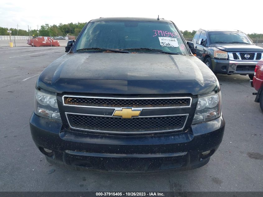 2013 Chevrolet Suburban Lt VIN: 1GNSCJE04DR304648 Lot: 37915405