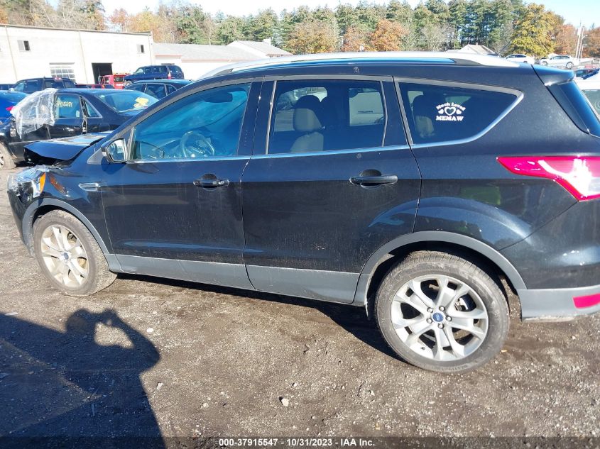 2015 Ford Escape Titanium VIN: 1FMCU0J91FUB69035 Lot: 37915547