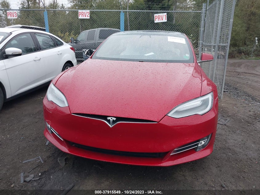 2019 Tesla Model S P100D/Performance/Long Range/100D VIN: 5YJSA1E40KF332564 Lot: 37915549
