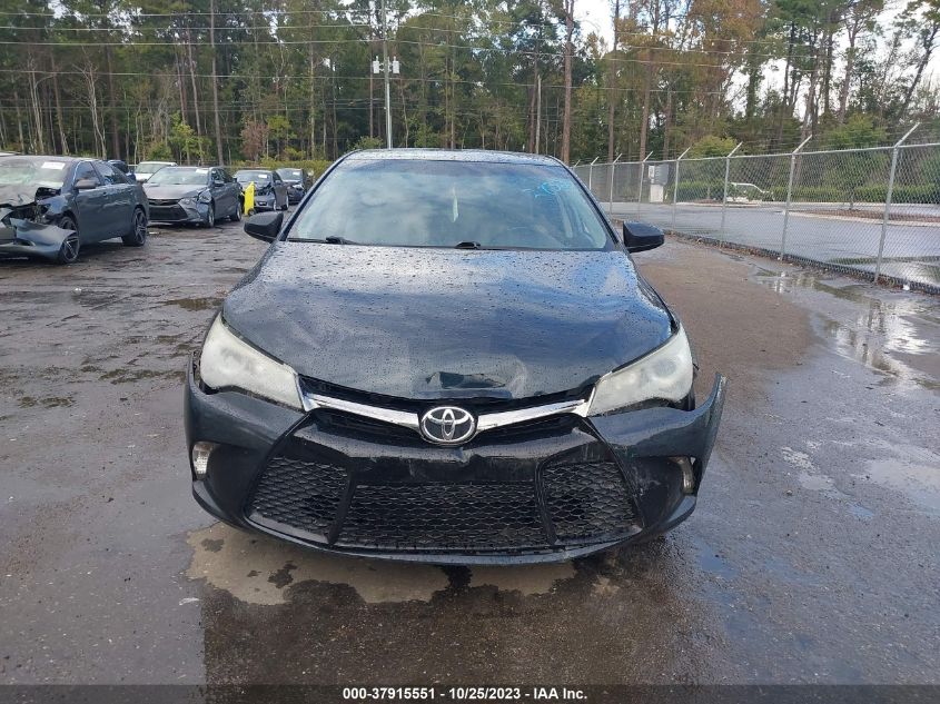 2015 Toyota Camry Xle/Se/Le/Xse VIN: 4T1BF1FK5FU002832 Lot: 37915551