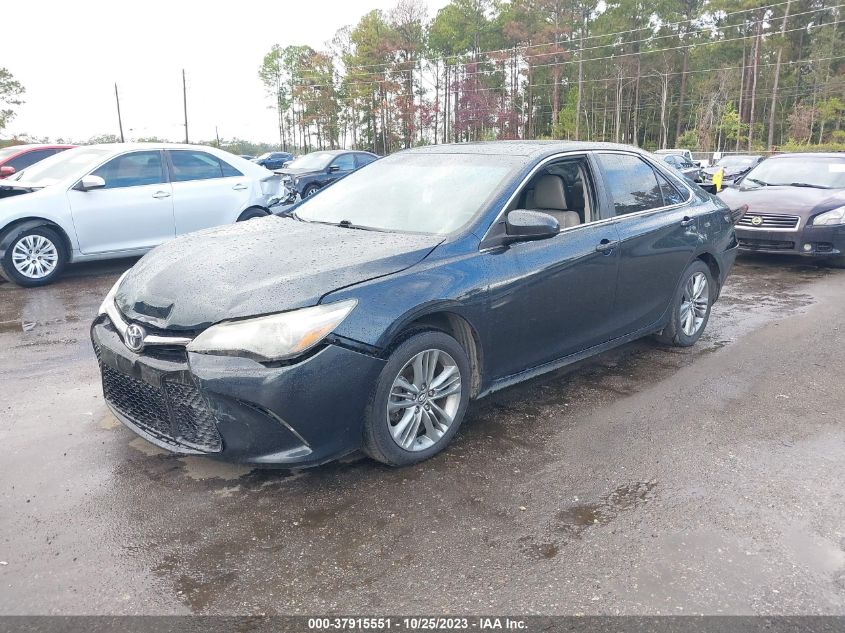 2015 Toyota Camry Xle/Se/Le/Xse VIN: 4T1BF1FK5FU002832 Lot: 37915551