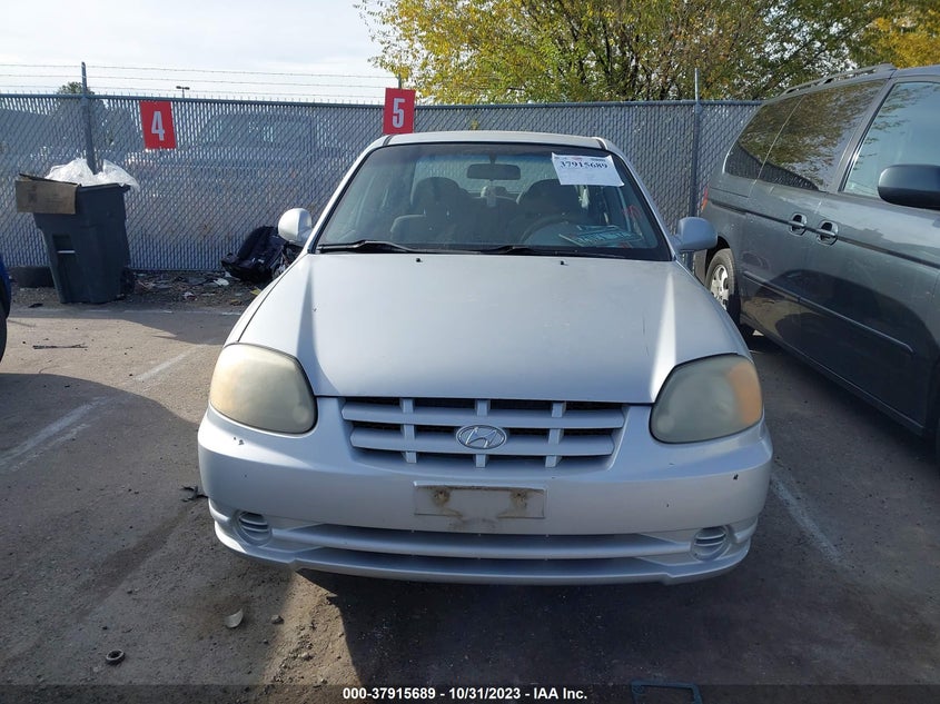 2005 Hyundai Accent Gls VIN: KMHCG45C15U623917 Lot: 37915689