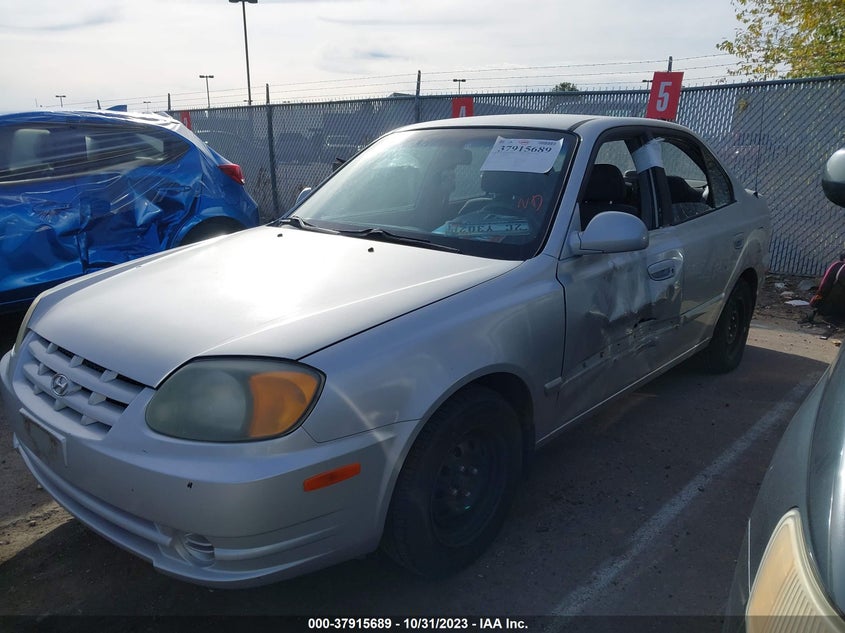 2005 Hyundai Accent Gls VIN: KMHCG45C15U623917 Lot: 37915689