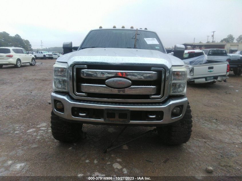 2015 Ford Super Duty F-250 Srw Lariat/Platinum VIN: 1FT7W2BT2FED40021 Lot: 37916986