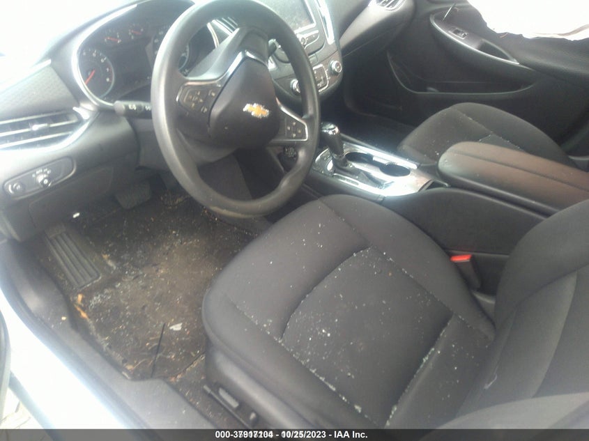 2018 CHEVROLET MALIBU auction photo 5