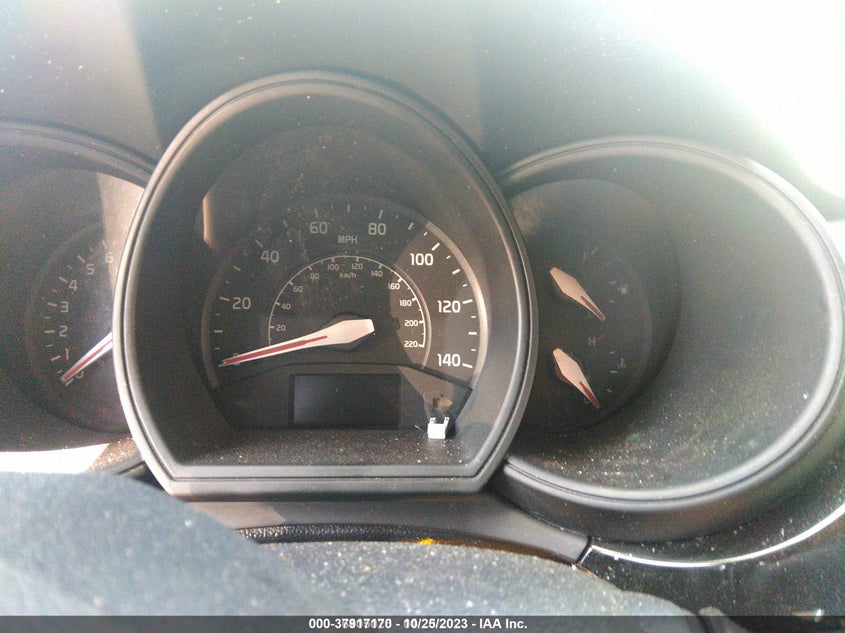 2016 KIA RIO auction photo 7
