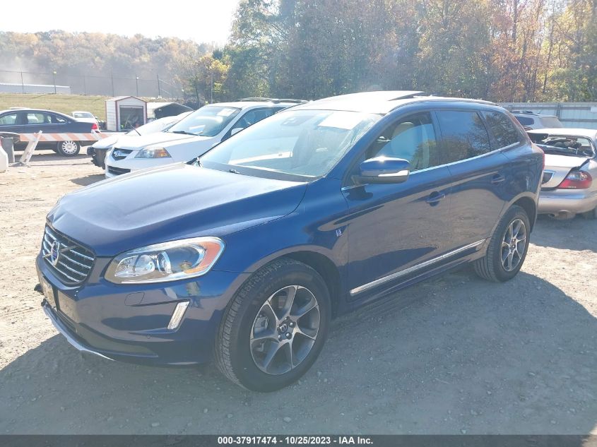 2015 Volvo Xc60 T6 Drive-E Platinum VIN: YV449MDV0F2713009 Lot: 37917474