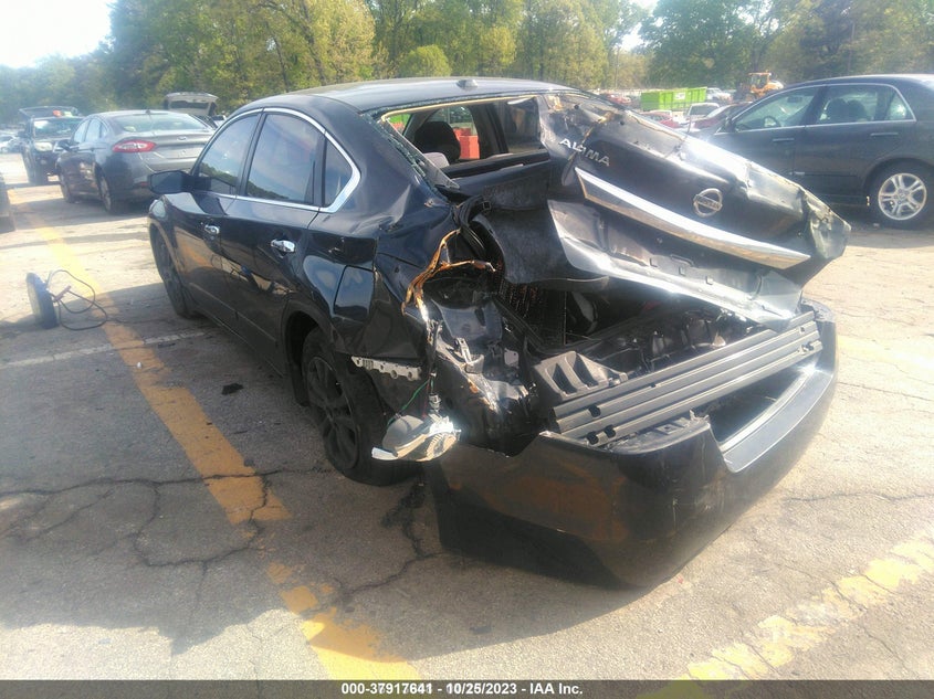 2015 NISSAN ALTIMA auction photo 3