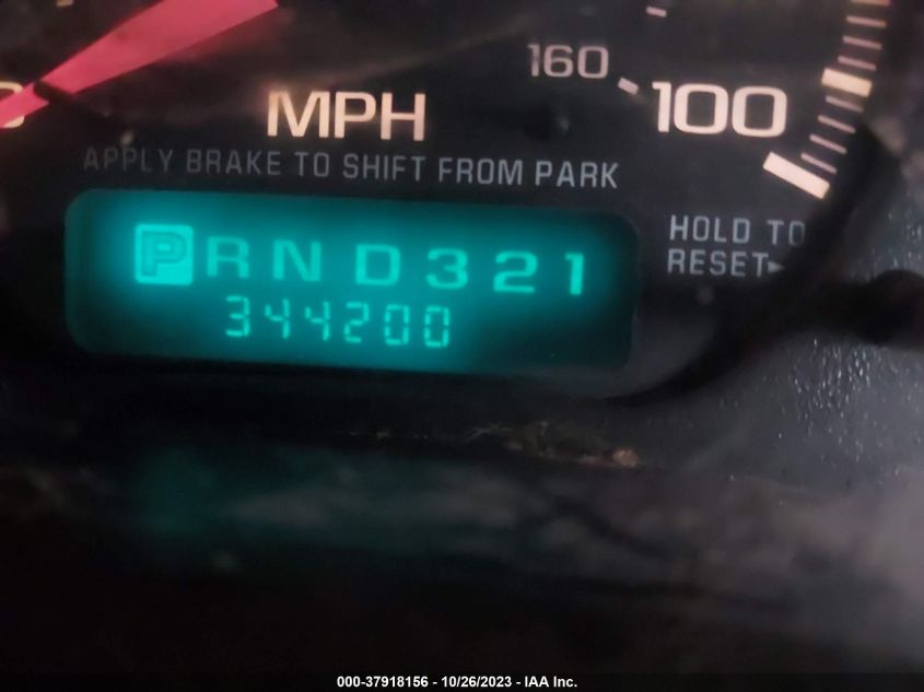 2002 Chevrolet Tahoe Lt VIN: 1GNEK13Z32J251373 Lot: 37918156