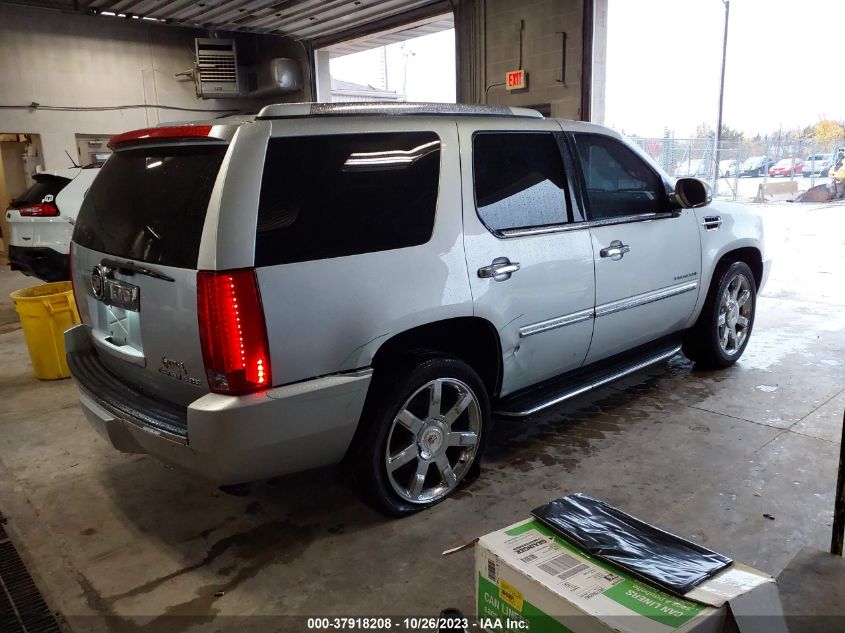 2013 Cadillac Escalade Luxury VIN: 1GYS4BEFXDR273058 Lot: 37918208