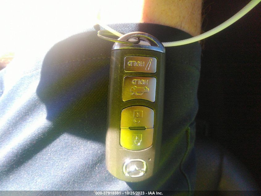 2018 Mazda Mazda6 VIN: JM1GL1VM2J1332024 Lot: 37918591