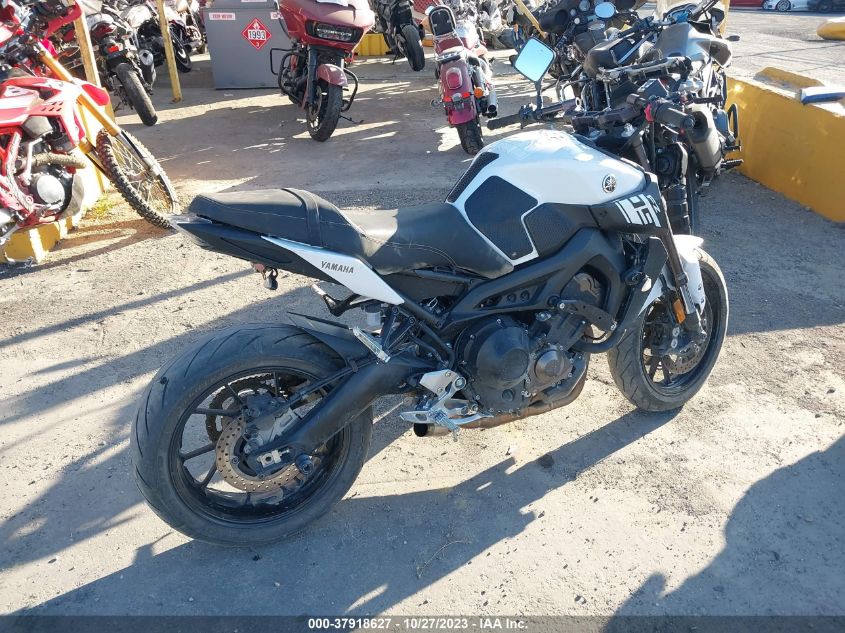 2017 Yamaha Fz09 C VIN: JYARN53Y5HA000388 Lot: 37918627