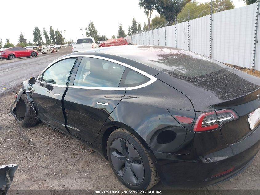 2018 Tesla Model 3 VIN: 5YJ3E1EA8JF040299 Lot: 37918990