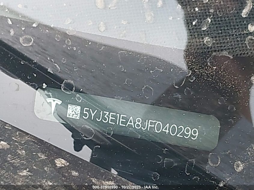 2018 Tesla Model 3 VIN: 5YJ3E1EA8JF040299 Lot: 37918990