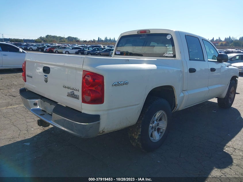 2009 Dodge Dakota Bighorn/Lonestar VIN: 1VWSA7A33NC003713 Lot: 37919453