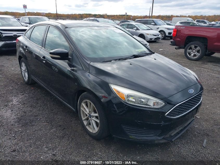 2017 Ford Focus Se VIN: 1FADP3F28HL213107 Lot: 37919607