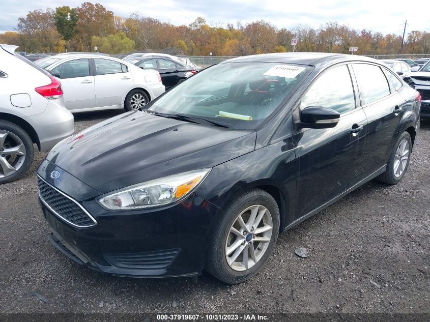 2017 Ford Focus Se VIN: 1FADP3F28HL213107 Lot: 37919607