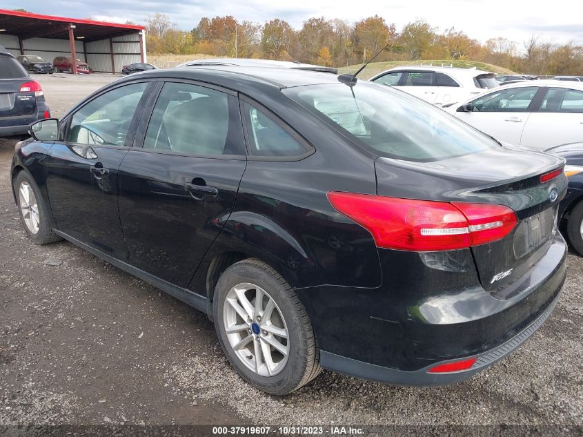 2017 Ford Focus Se VIN: 1FADP3F28HL213107 Lot: 37919607