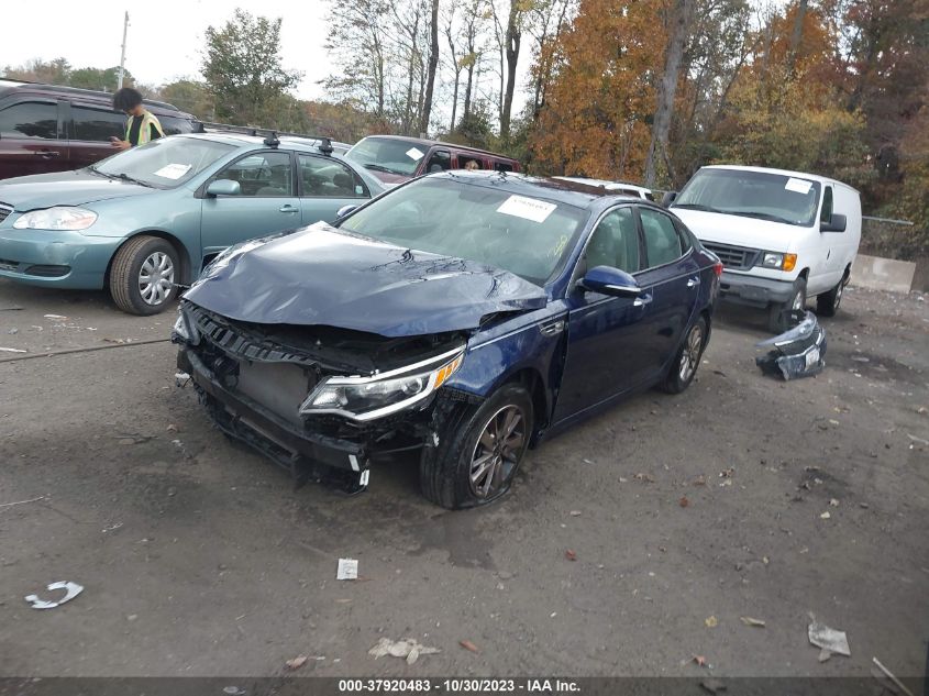 2017 Kia Optima Lx VIN: 5XXGT4L3XHG138058 Lot: 37920483