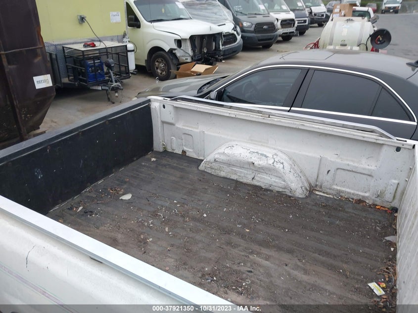 1999 Chevrolet Silverado 1500 Ls VIN: 2GCEC19T4X1124917 Lot: 37921350