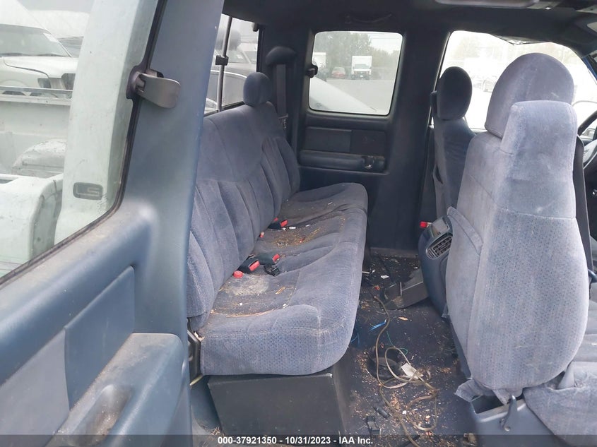 1999 Chevrolet Silverado 1500 Ls VIN: 2GCEC19T4X1124917 Lot: 37921350