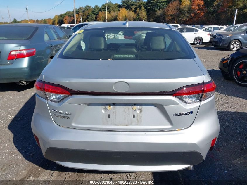 2022 Toyota Corolla Hybrid Le VIN: JTDEAMDE3NJ055950 Lot: 37921845