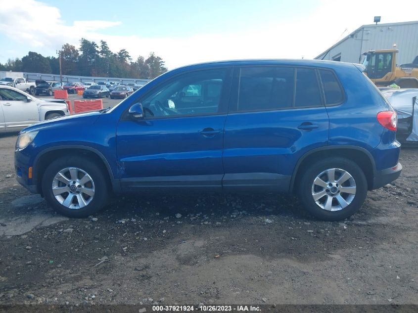 2009 Volkswagen Tiguan S/Se/Sel/Se W/Leather VIN: WVGAV75N79W510208 Lot: 37921924