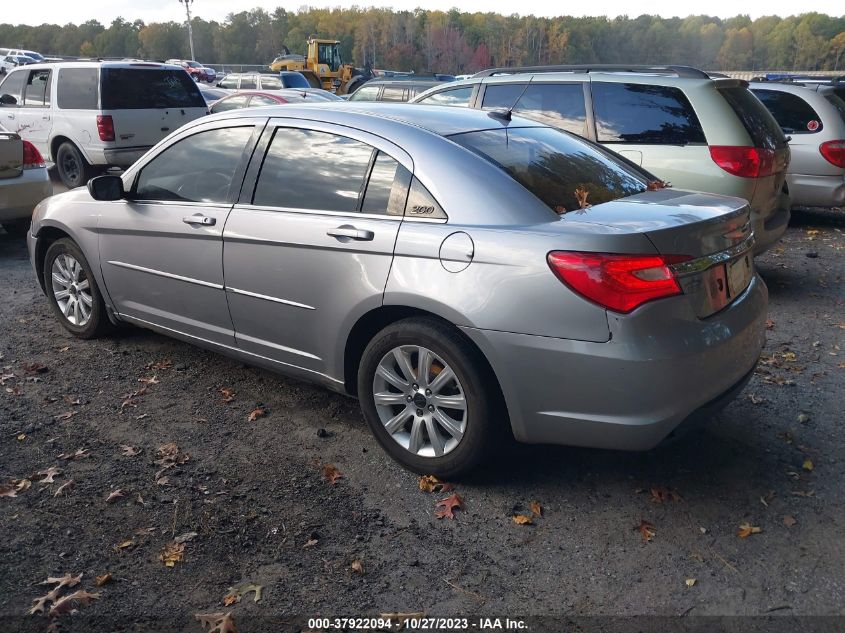 2013 Chrysler 200 Touring VIN: 1C3CCBBB0DN666173 Lot: 37922094