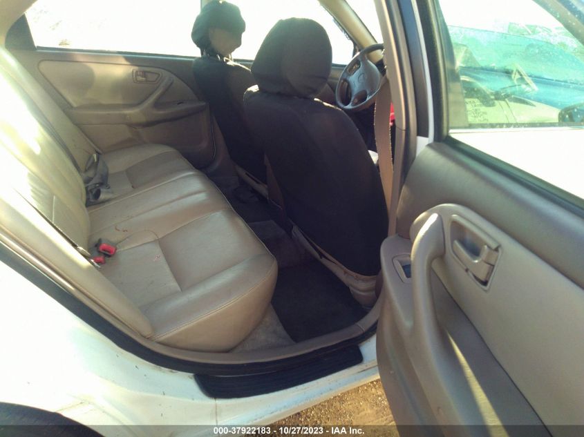 1999 Toyota Camry Le/Xle/Ce VIN: 4T1BG28K6XU887561 Lot: 37922183