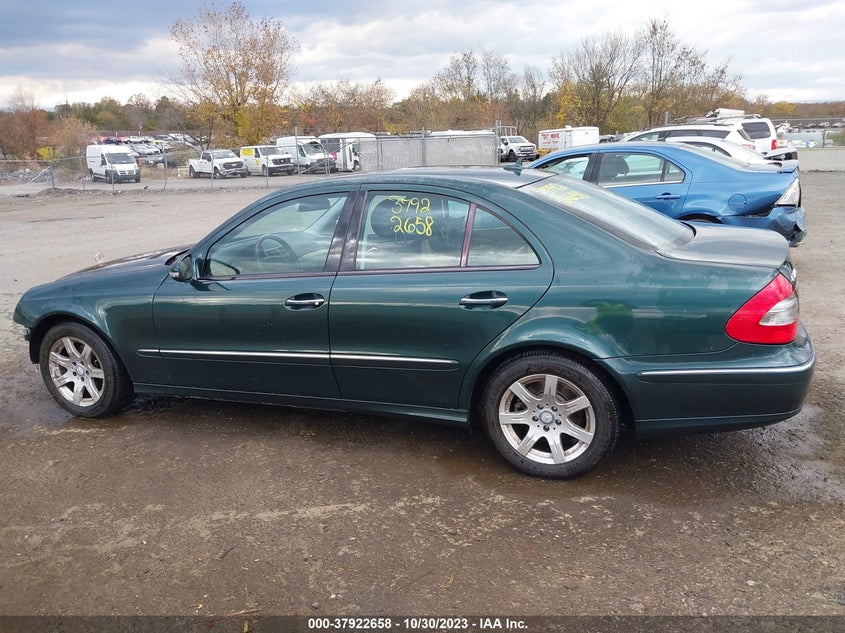 2008 Mercedes-Benz E-Class 3.0L VIN: WDBUF22X28B285109 Lot: 37922658