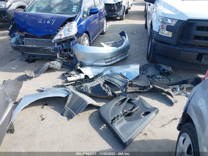 2012 Honda Fit VIN: JHMGE8H3XCC028774 Lot: 37923317