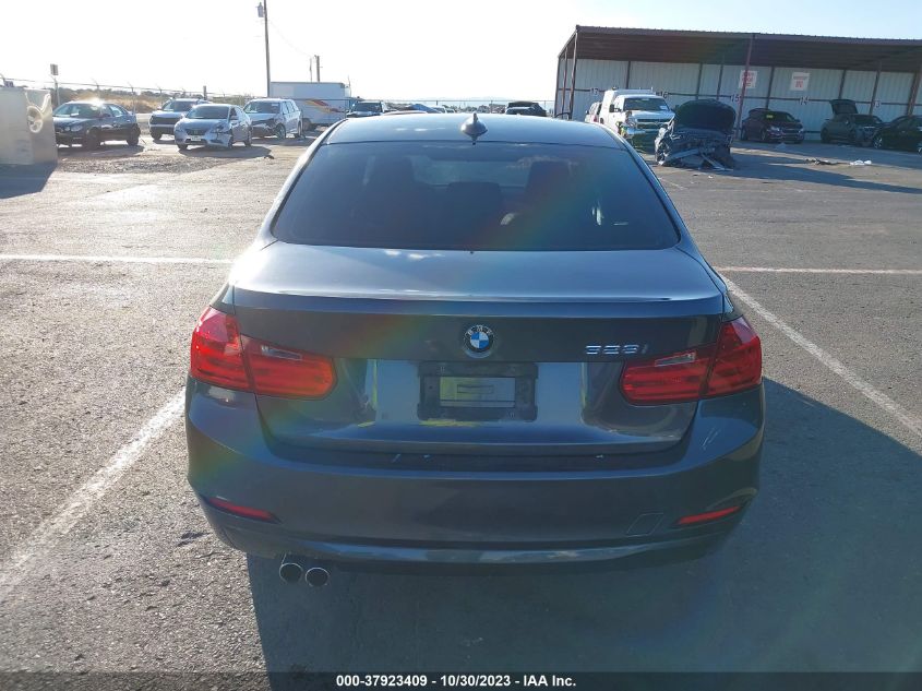 2013 BMW 3 Series 328I VIN: WBA3C1C53DF439243 Lot: 37923409