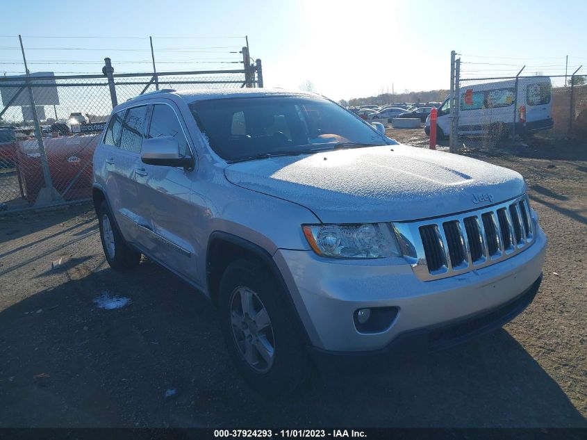 2011 Jeep Grand Cherokee Laredo VIN: 1J4RR4GG2BC584405 Lot: 37924293