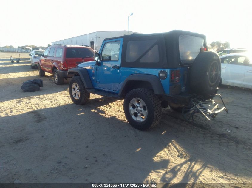 2015 Jeep Wrangler Sahara VIN: 1C4AJWBG6FL588685 Lot: 37924566