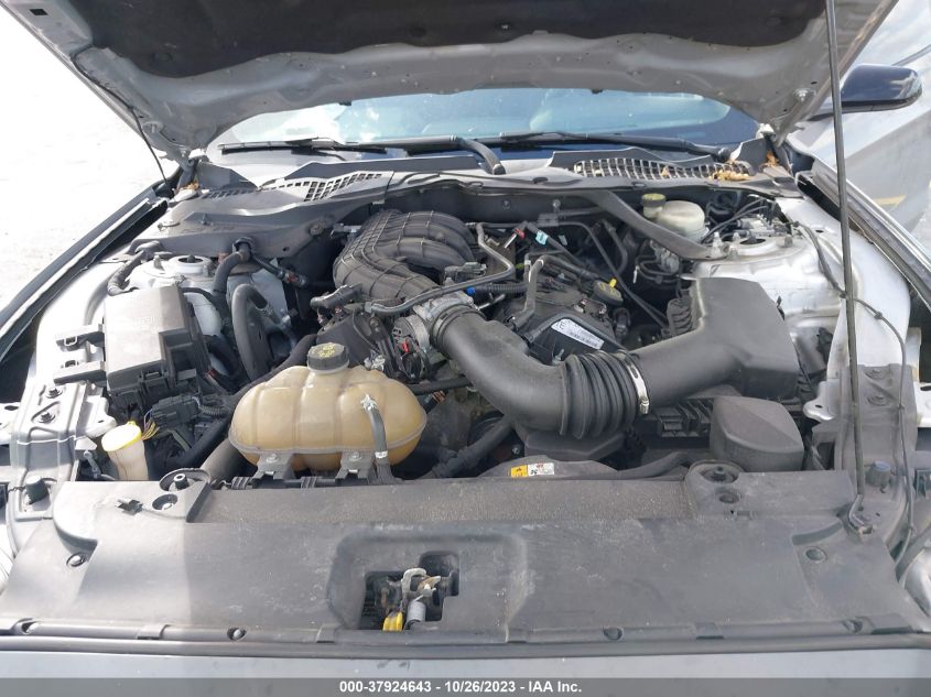 2015 Ford Mustang V6 VIN: YV449MRK2G2891407 Lot: 37924643