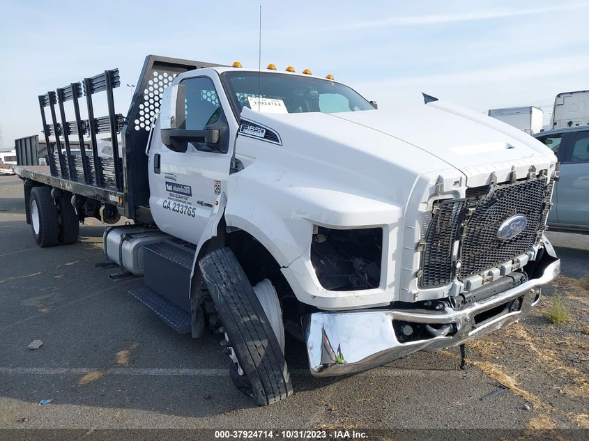2022 FORD F-650 DIESEL  (VIN: 1FDNF6DC2NDF04993)