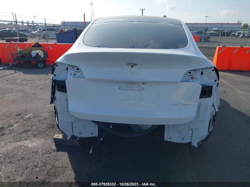 2023 Tesla Model Y VIN: 7SAYGDEE1PF789946 Lot: 37925332