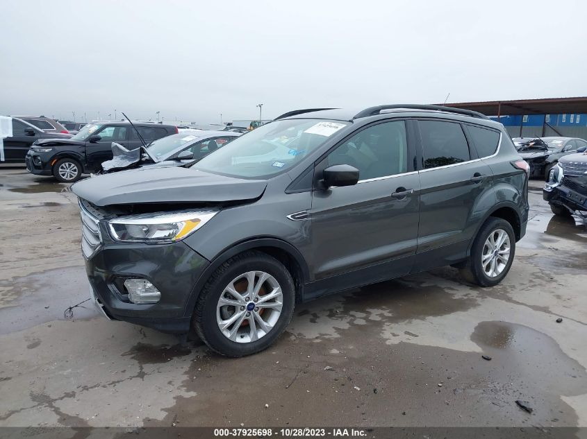 1FMCU0GD5JUD23346 2018 Ford Escape Se