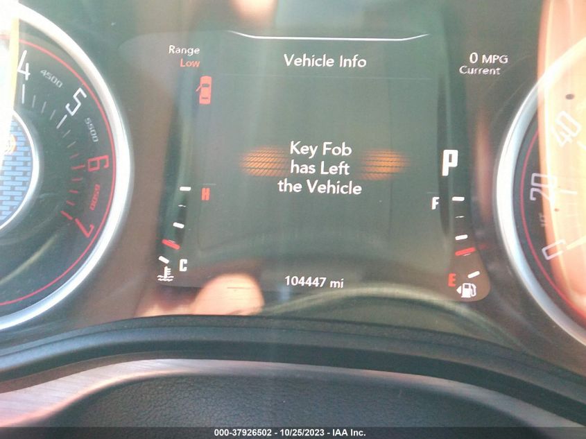 2C3CDZAT9FH885323 2015 Dodge Challenger R/T Shaker