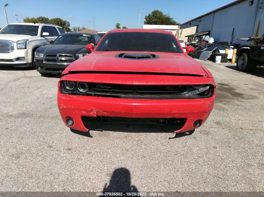 2C3CDZAT9FH885323 2015 Dodge Challenger R/T Shaker