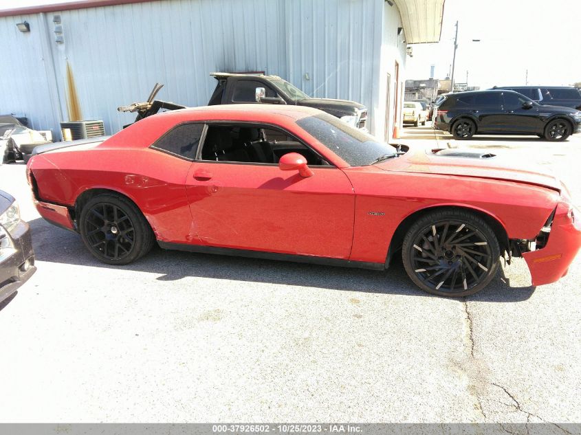 2C3CDZAT9FH885323 2015 Dodge Challenger R/T Shaker
