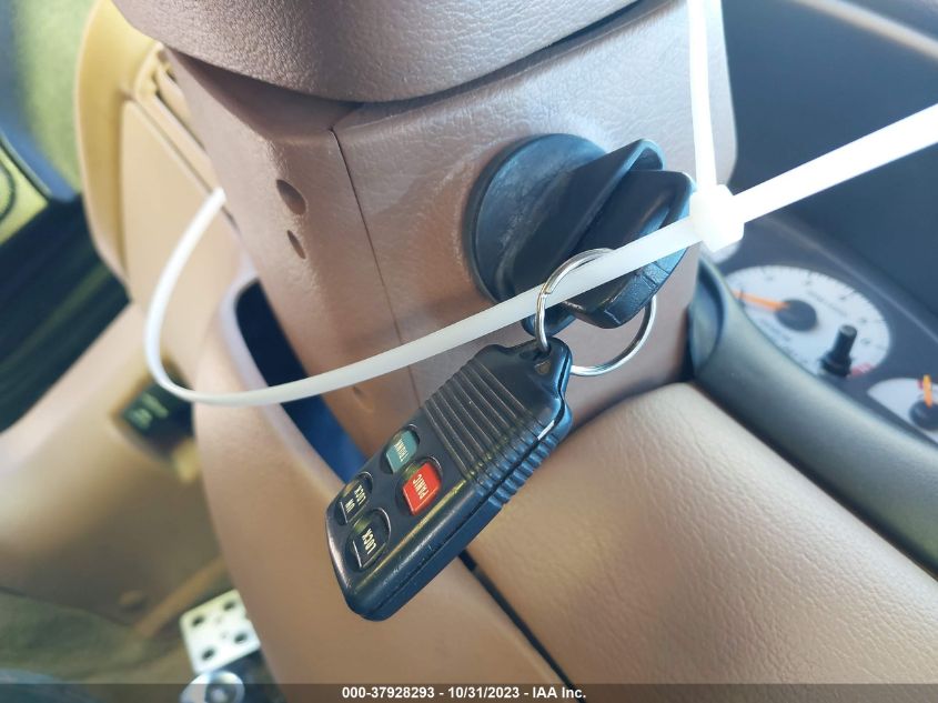 1998 Ford Mustang Svt Cobra VIN: 1FAFP47V5WF191473 Lot: 37928293