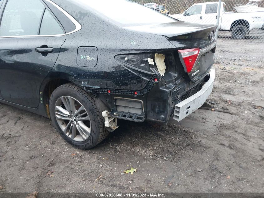 2015 Toyota Camry Xle/Se/Le/Xse VIN: 4T1BF1FKXFU006715 Lot: 37928608