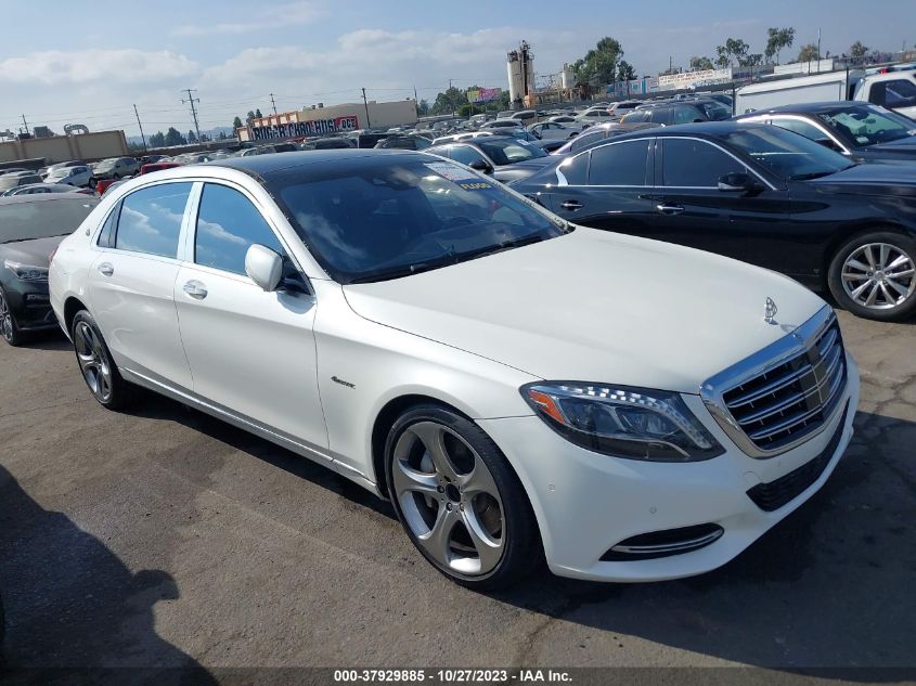 WDDUX8FB0HA330267 2017 Mercedes-Benz Maybach S 550 4Matic