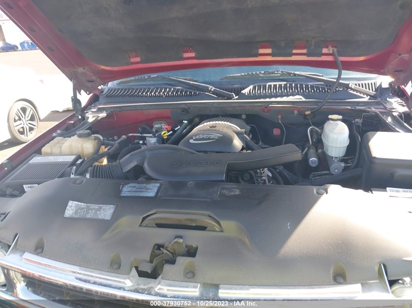 2005 Chevrolet Tahoe Ls VIN: 1GNEC13T45J106999 Lot: 37930752